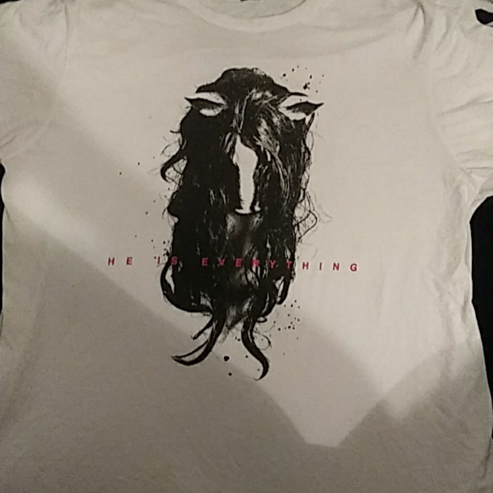 Promo saw Halloween jigsaw tee